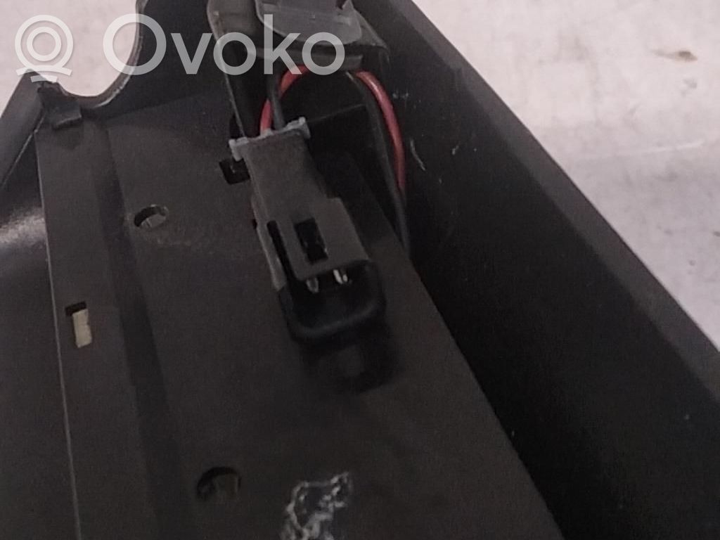 Opel Corsa C Third/center stoplight 