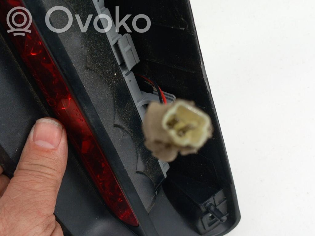 Chevrolet Spark Third/center stoplight 