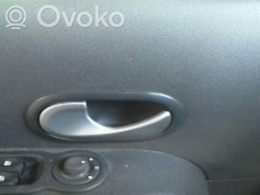 Renault Grand Modus Manecilla interna puerta delantera 