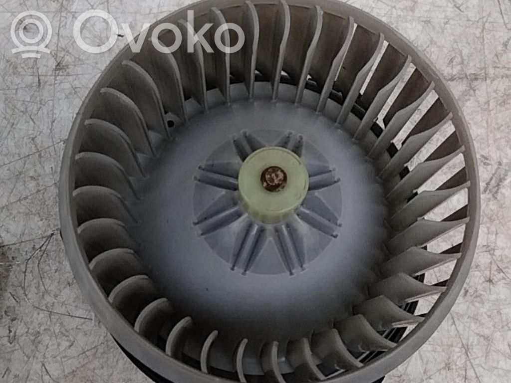 Peugeot iOn Mazā radiatora ventilators 