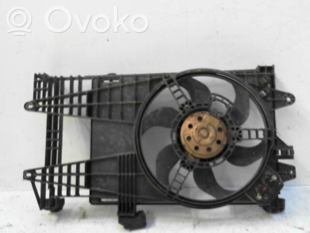 Fiat Punto (188) Elektrinis radiatorių ventiliatorius 