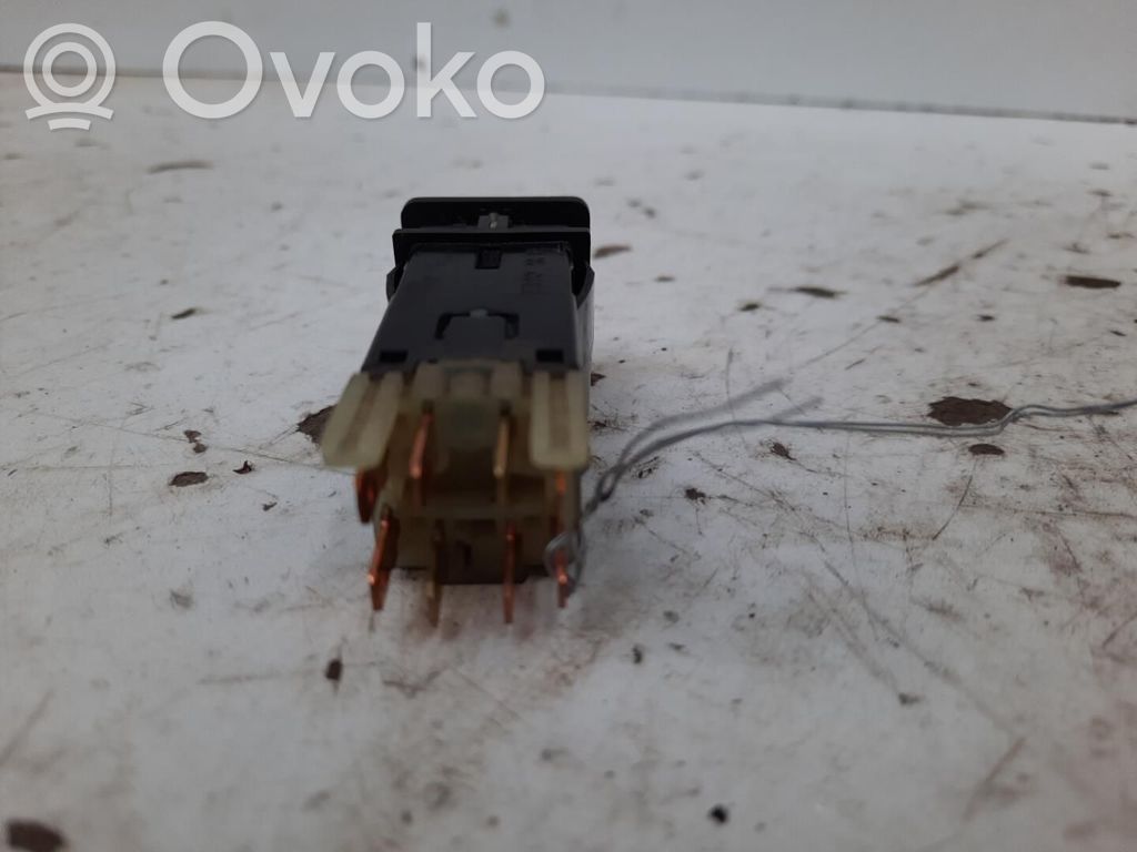 Hazard light switch
