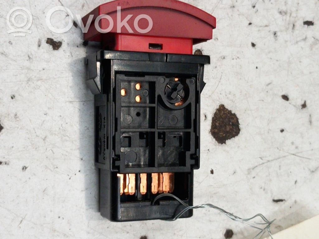 KIA Picanto Botón interruptor de luz de peligro 