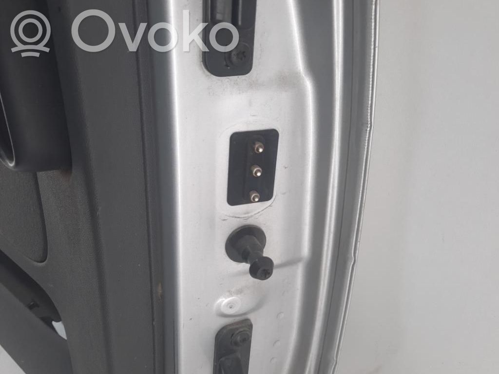Opel Combo C Šoninės slankiojančios durys 