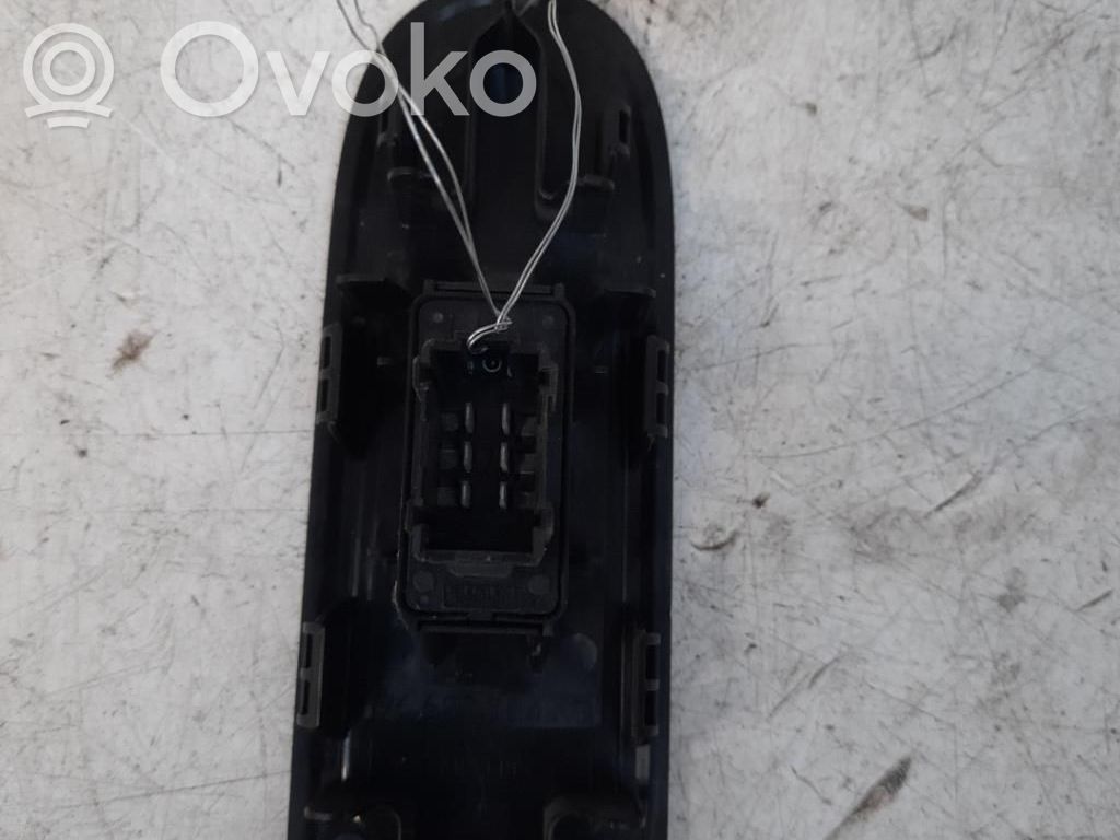 Citroen C3 Electric window control switch 