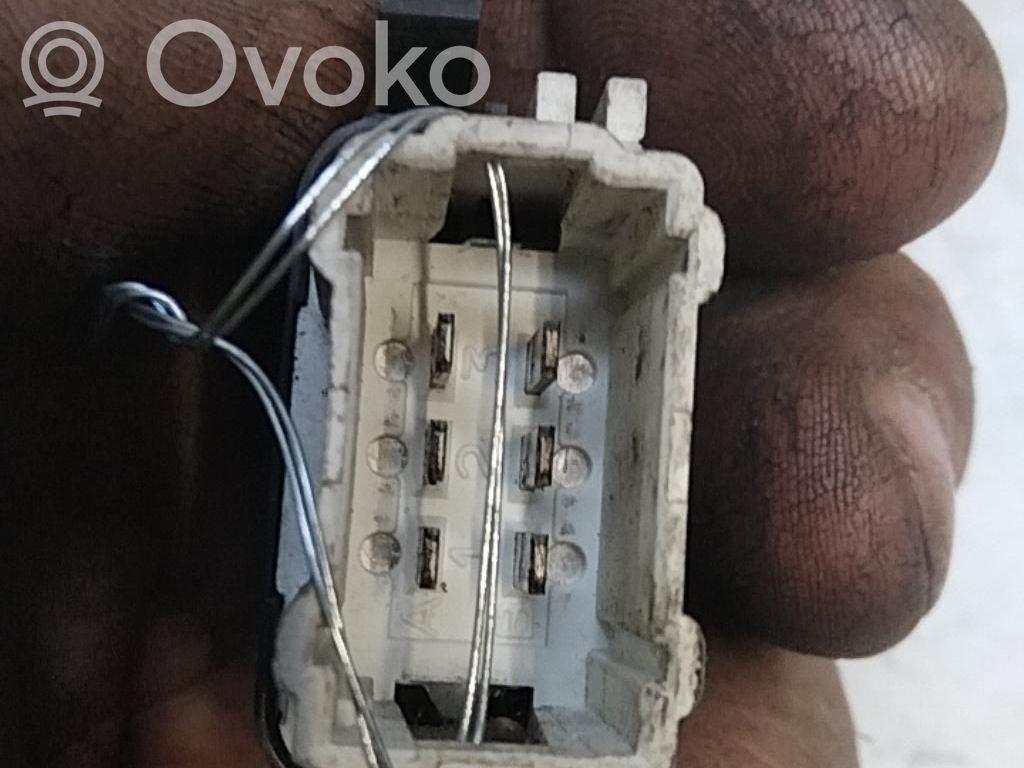 Renault Clio II Electric window control switch 