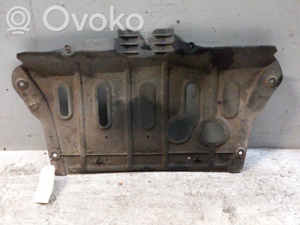 Dacia Duster Engine splash shield/under tray 