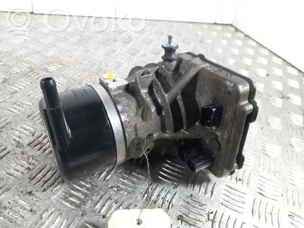 Ohjaustehostimen pumppu   400828