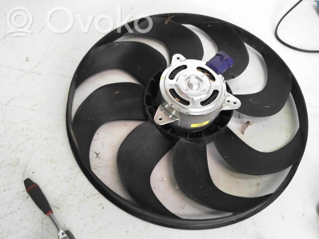 Dacia Dokker Elektrisks radiatoru ventilators 