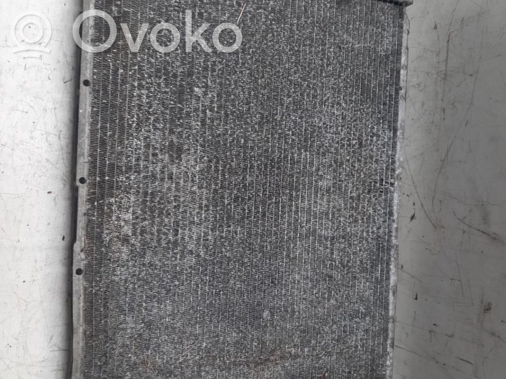 BMW 5 E39 Coolant radiator 