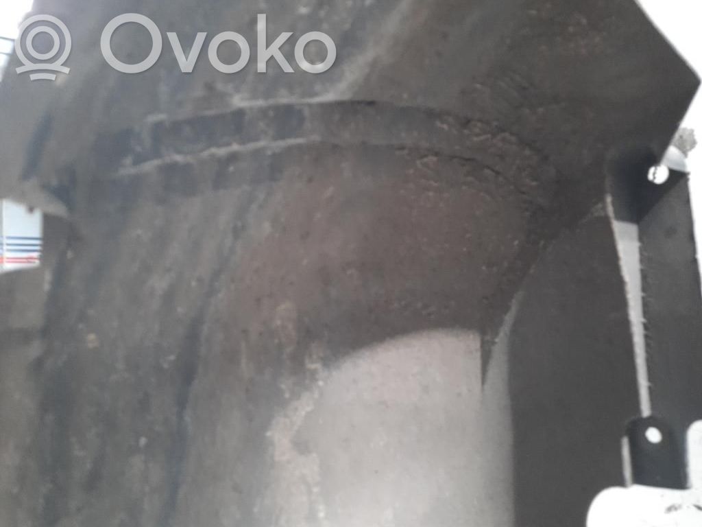 Ford Focus Apakšspārns 