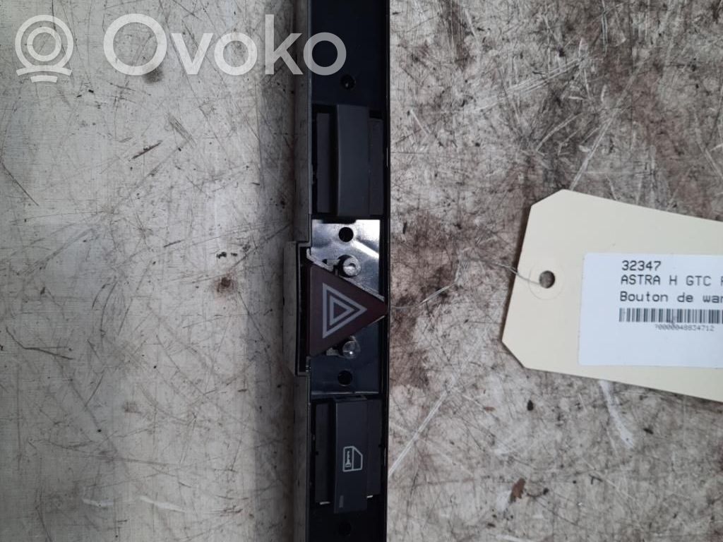 Opel Astra H Botón interruptor de luz de peligro 