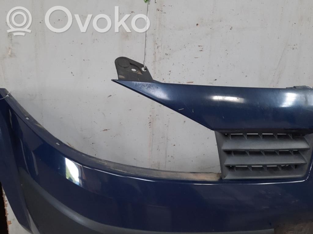 Renault Megane II Zderzak przedni 