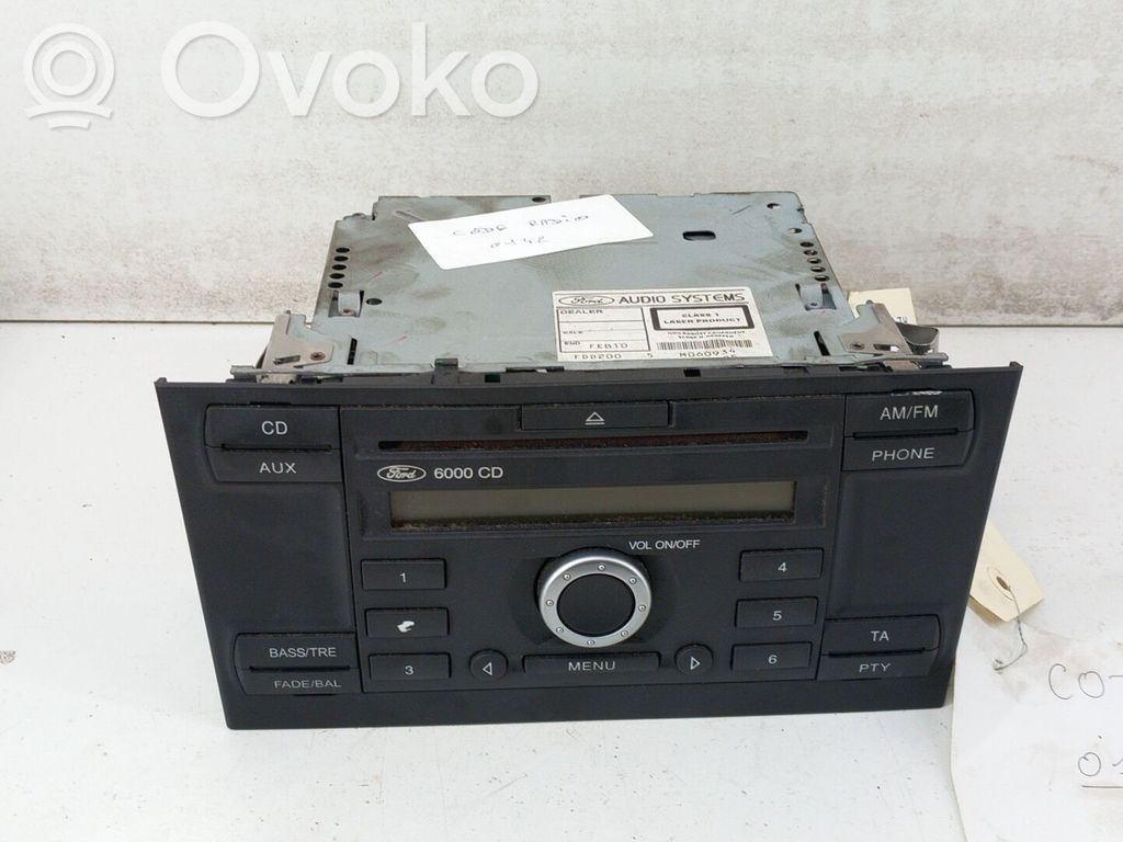 Ford Mondeo Mk III Panel / Radioodtwarzacz CD/DVD/GPS 