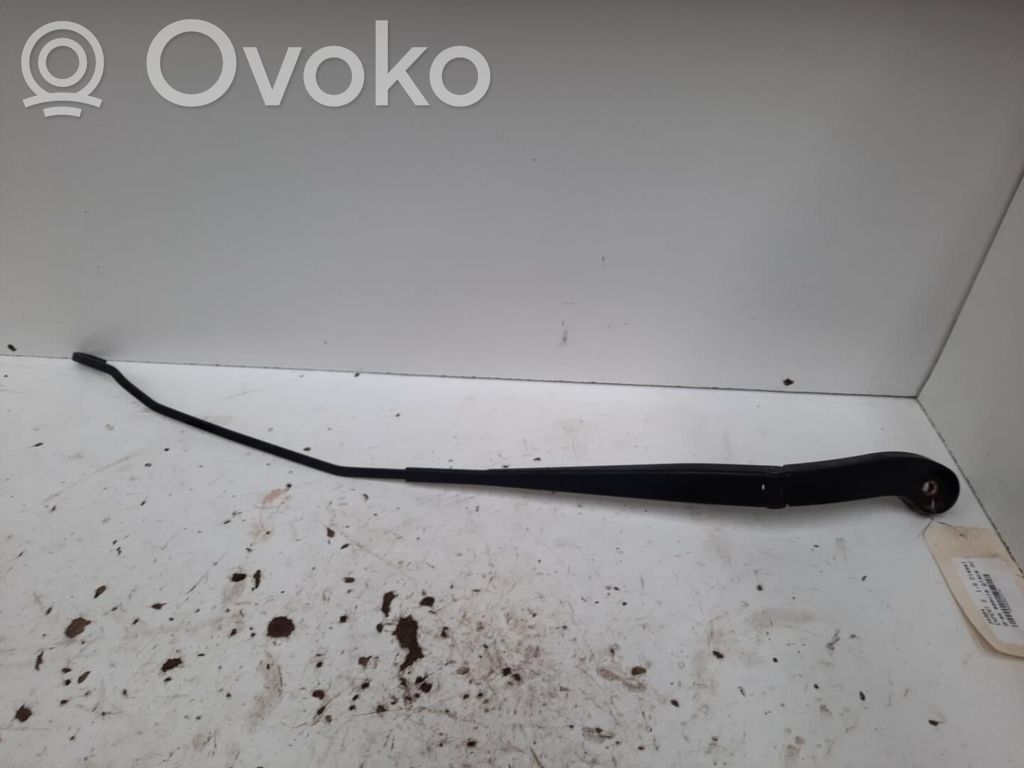 Peugeot Expert Front wiper blade arm 