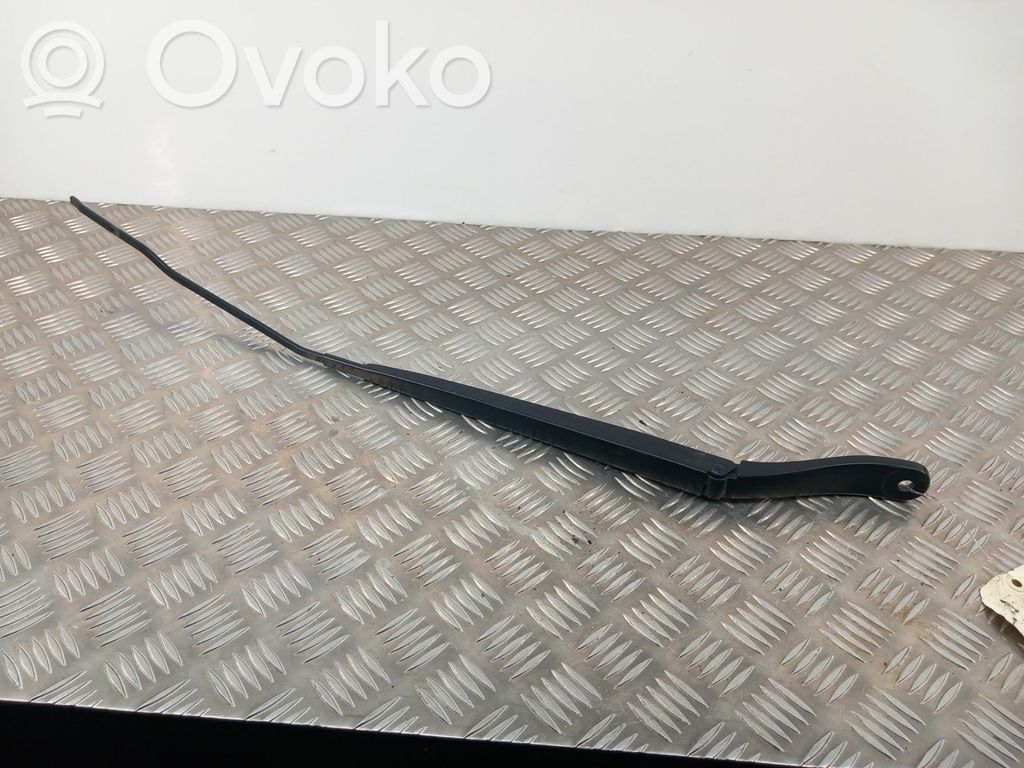 Peugeot Expert Front wiper blade arm 