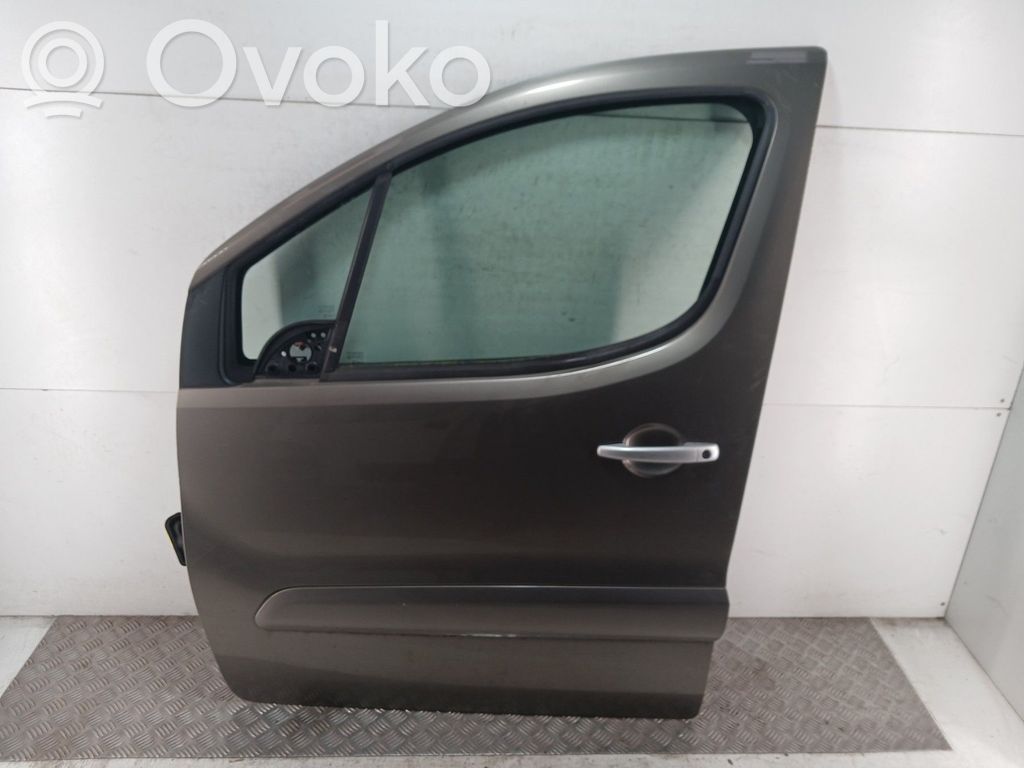 Puerta delantera   9002Z3
