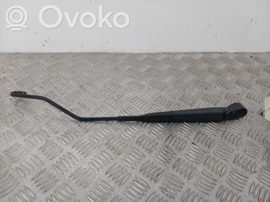 Citroen C3 Wischerarm vorne 