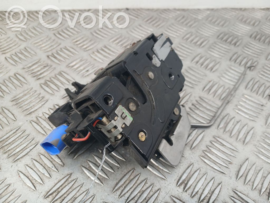 Etuoven lukko   4E1837015