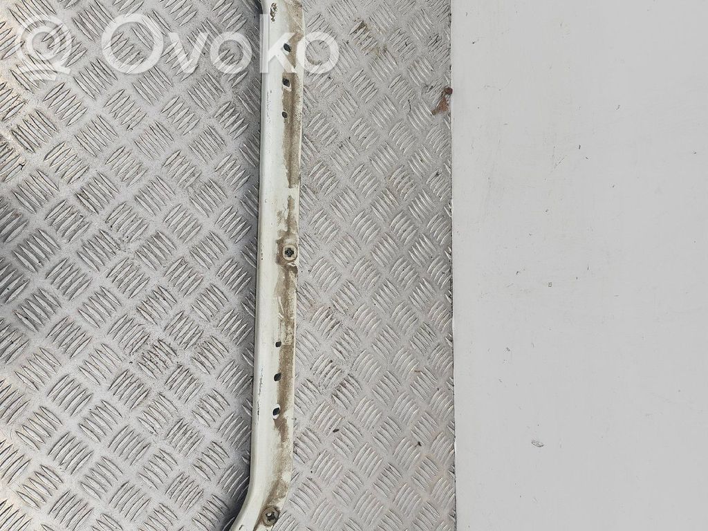 Renault Express Viršutinė dalis radiatorių panelės (televizoriaus) 