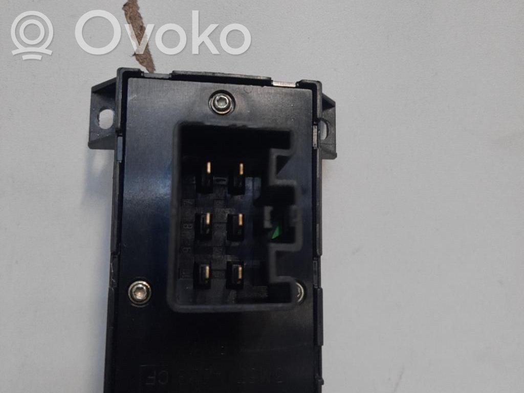Ford C-MAX I Electric window control switch 