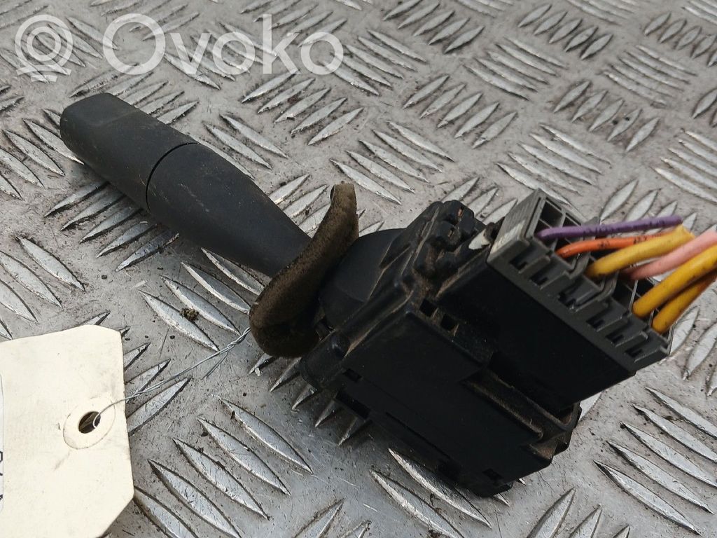 Pyyhkijän vipu   623991