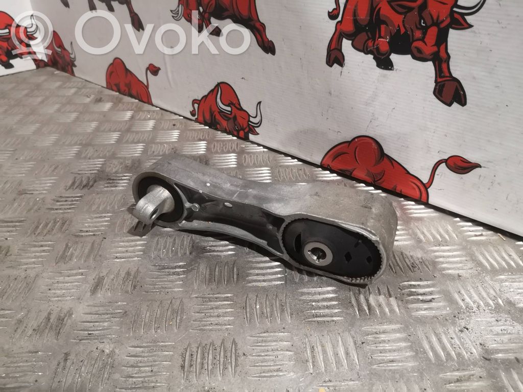 BMW 2 F44 Engine mount bracket 