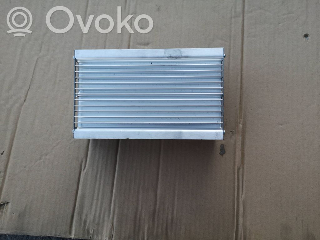 BMW X5 F15 Garso stiprintuvas 