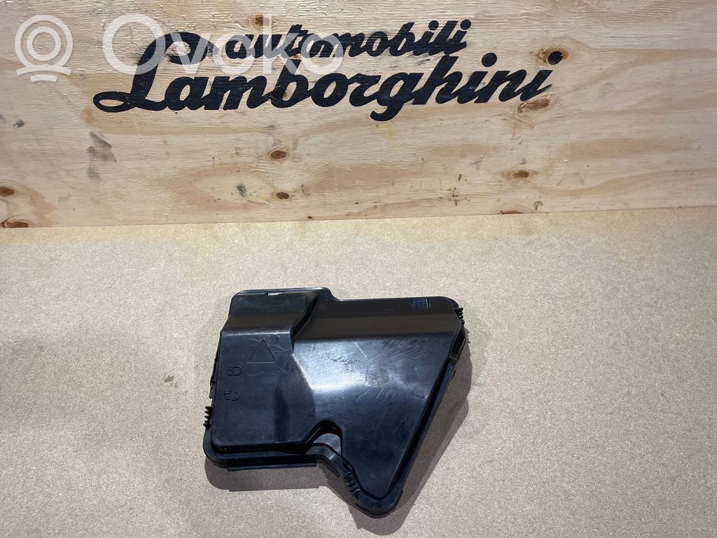 BMW X5 F15 Fuse box cover 