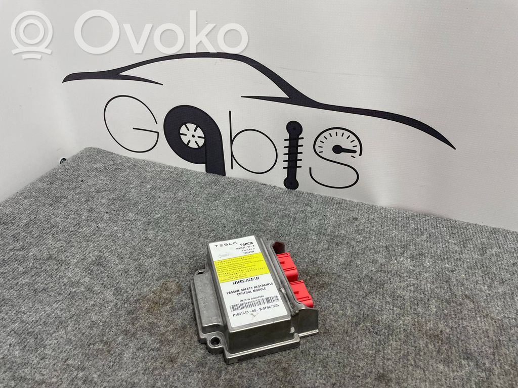 Tesla Model S Airbag control unit/module 