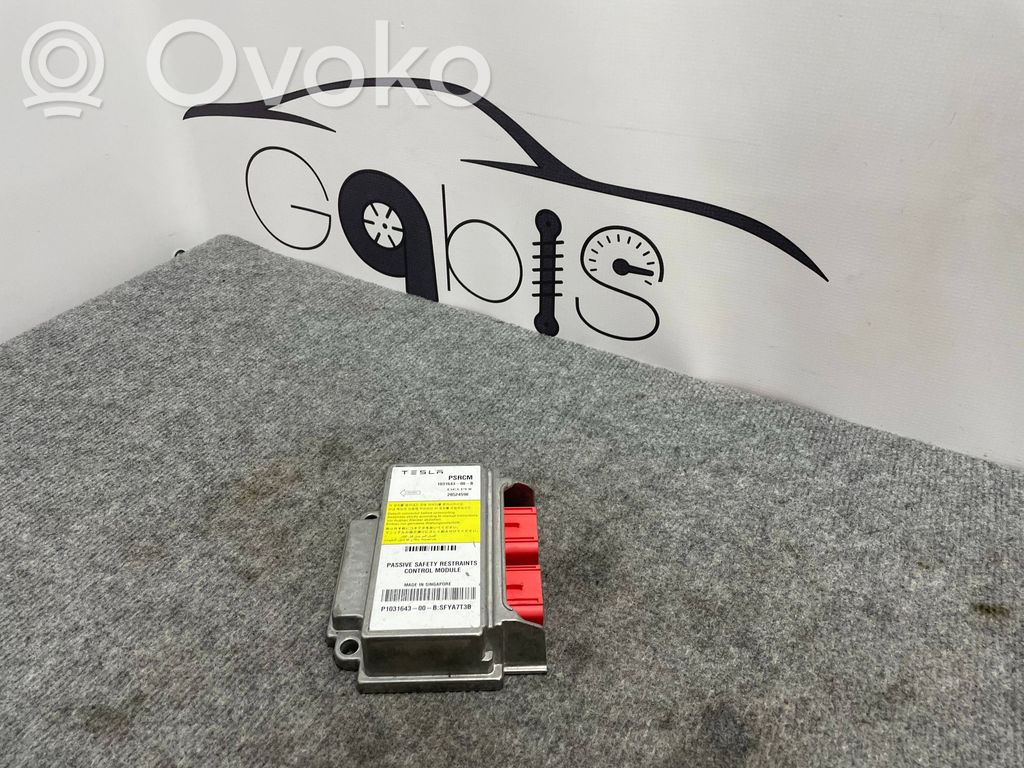 Tesla Model S Airbag control unit/module 