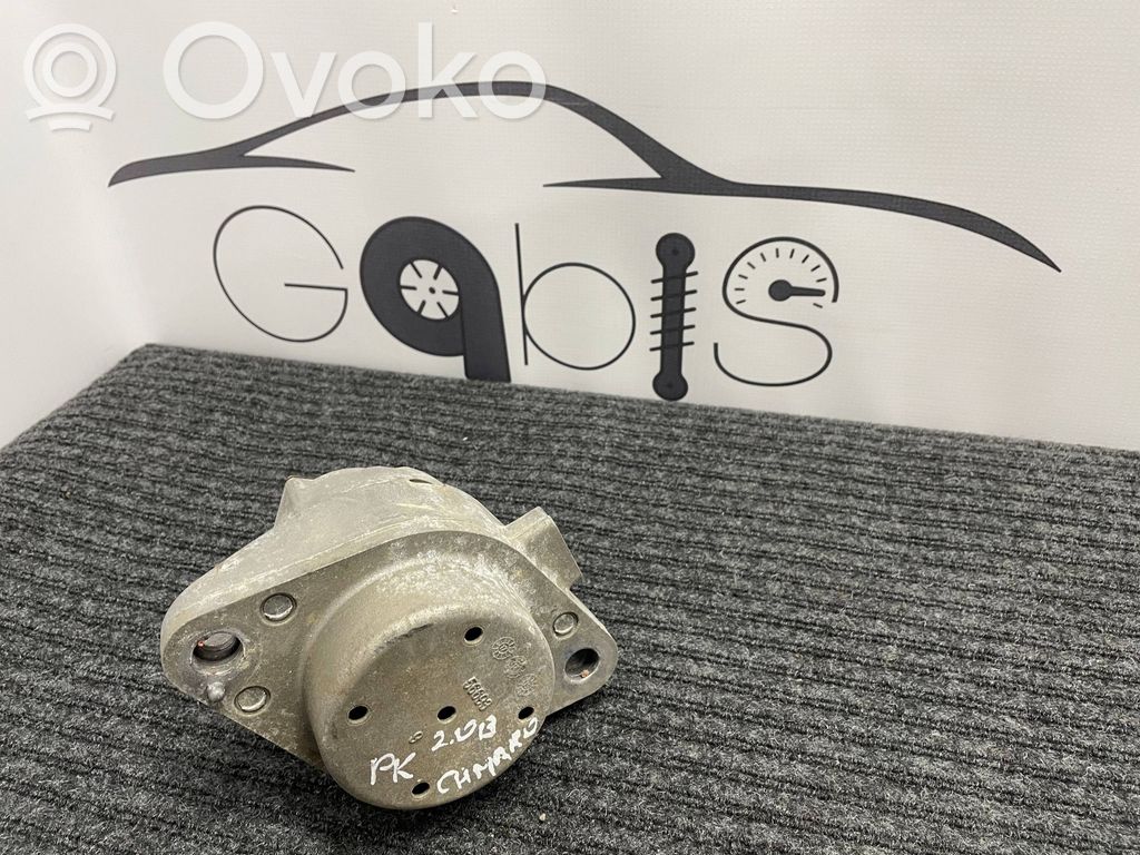 Chevrolet Camaro Engine mount bracket 
