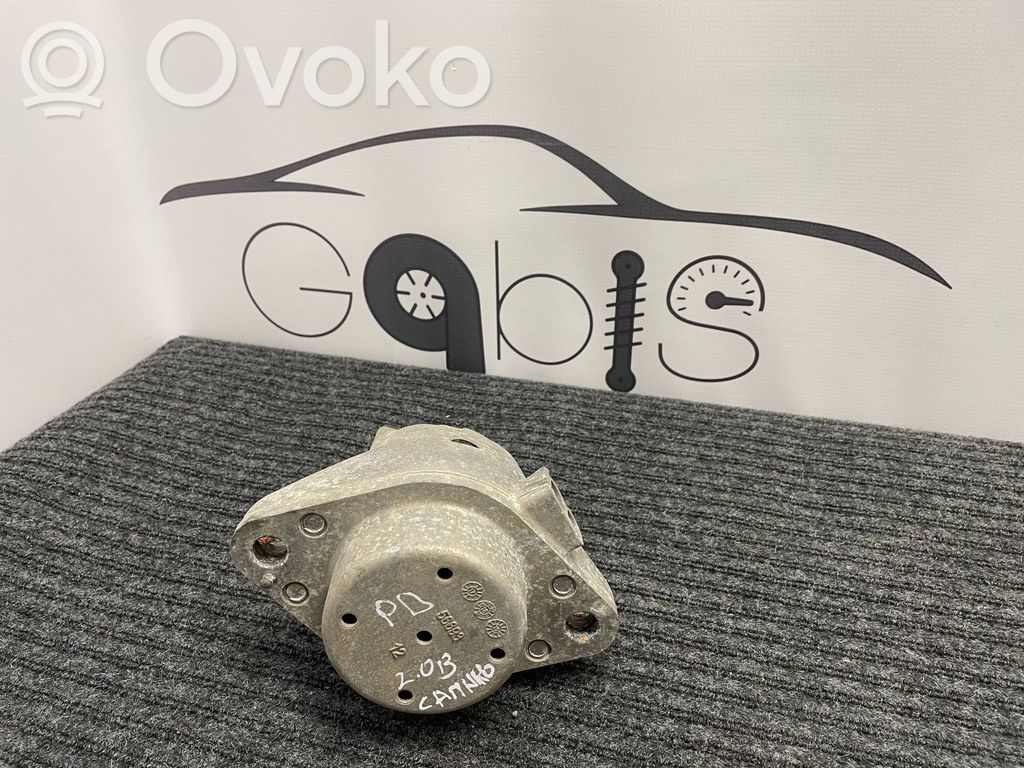 Chevrolet Camaro Engine mount bracket 