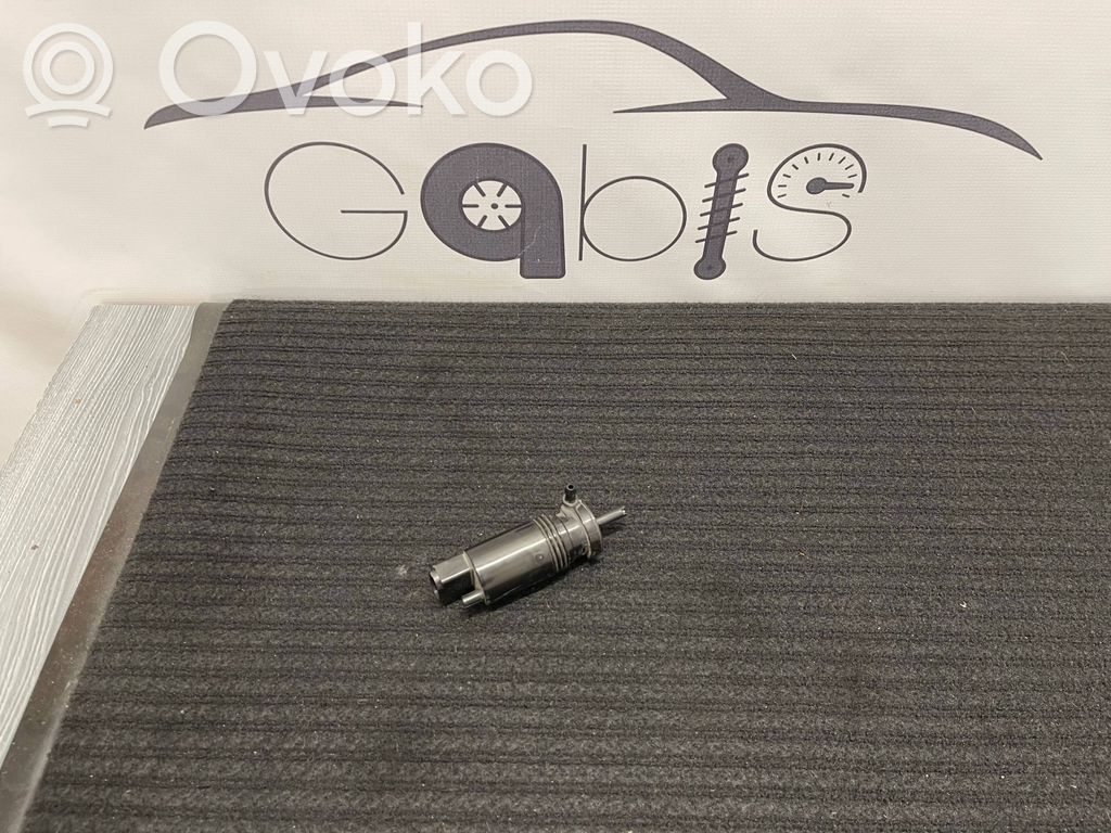 Mercedes-Benz CLA C117 X117 W117 Windscreen/windshield washer pump 
