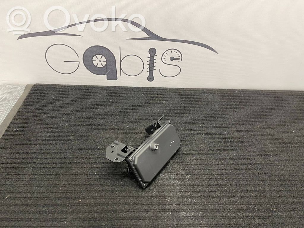 Windshield/windscreen camera   68475159AF