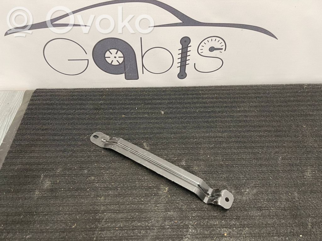 BMW 5 G30 G31 G38 Battery bracket 