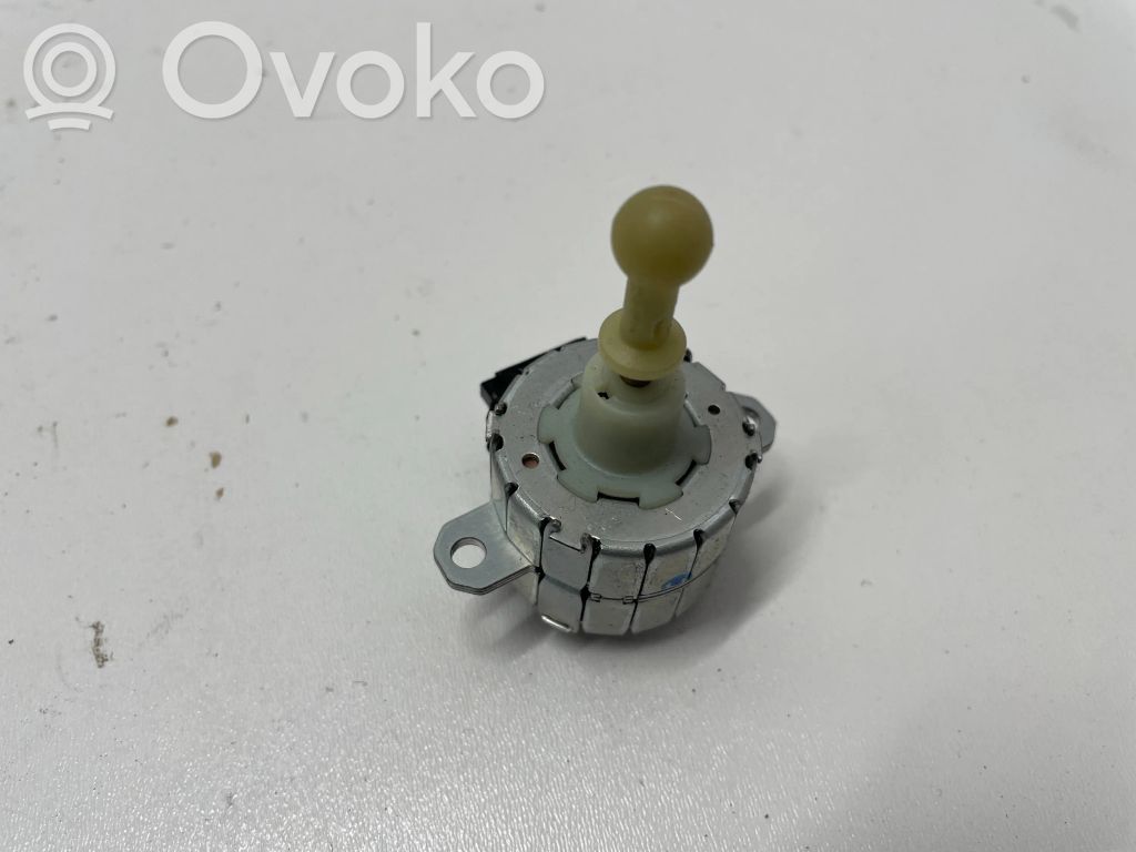 BMW X1 E84 Headlight level adjustment motor 