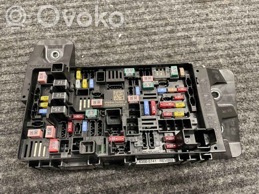 Dodge RAM Fuse module 
