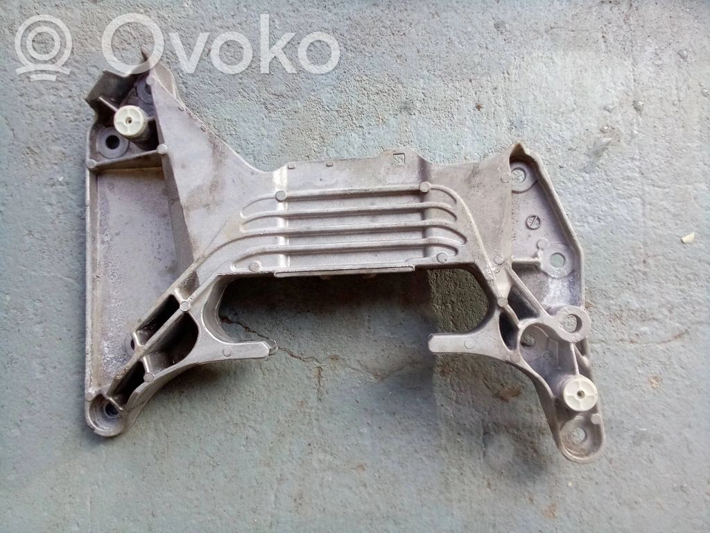 BMW 3 G20 G21 Gearbox mounting bracket 