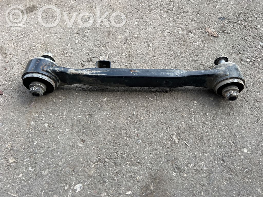 Рычаг   68279715AA