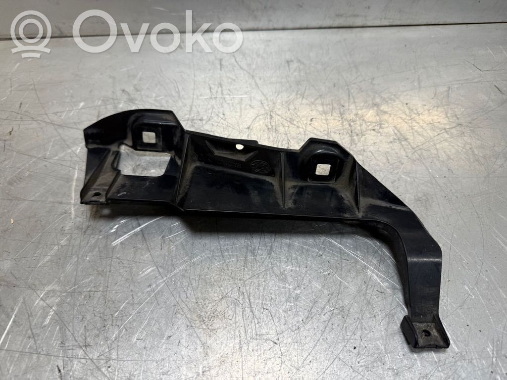 BMW 5 E60 E61 Ajovalon kannake 