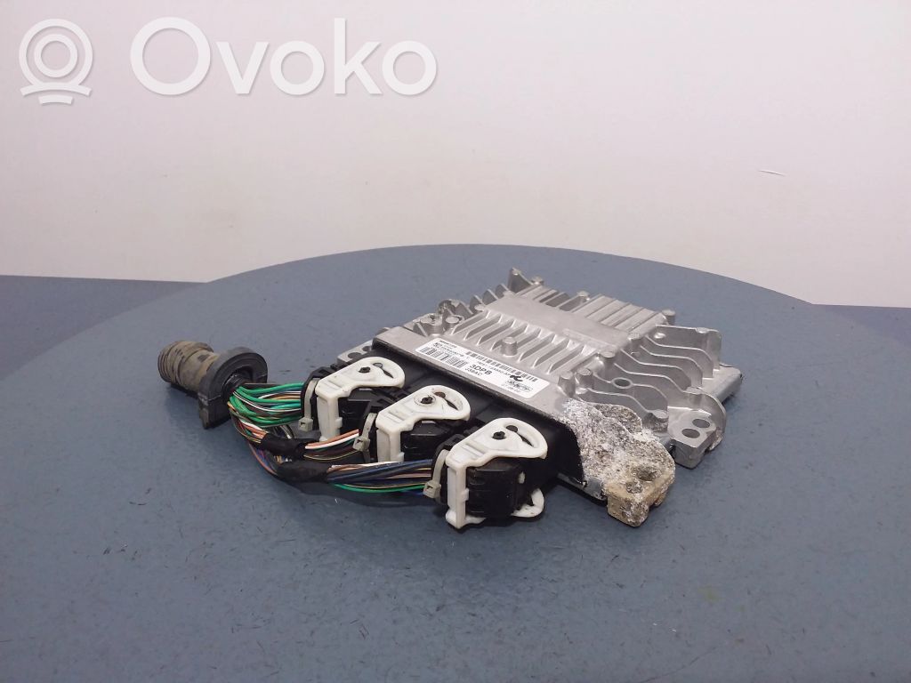 Ford Focus C-MAX Engine control unit/module ECU 