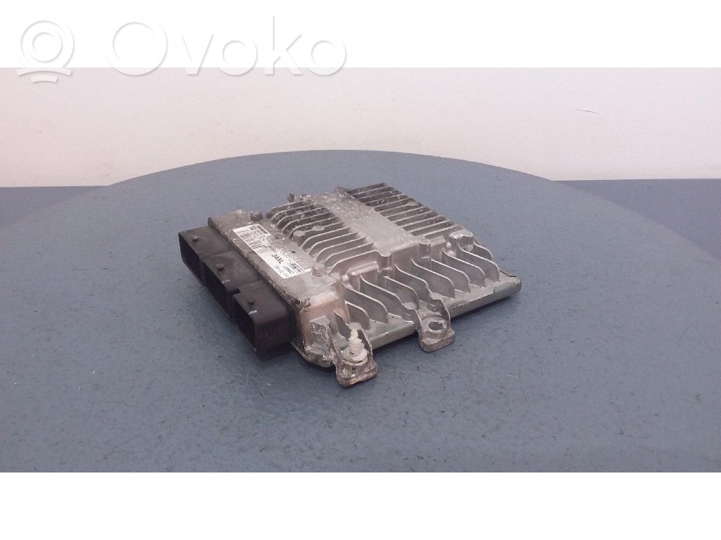 Ford Focus C-MAX Engine control unit/module ECU 