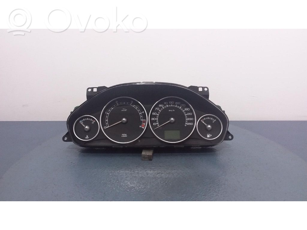 Jaguar X-Type Speedometer (instrument cluster) 