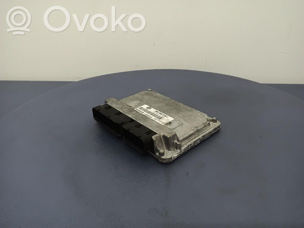 Volkswagen PASSAT B5.5 Engine control unit/module ECU 