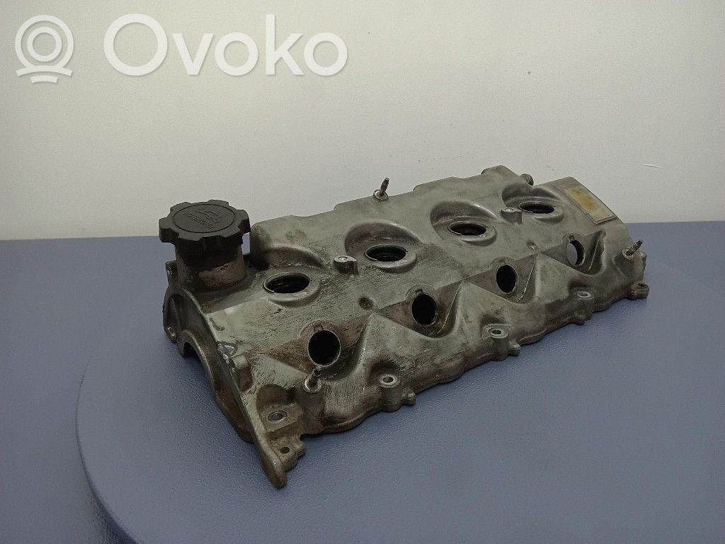 Toyota Avensis Verso Крышка головки 
