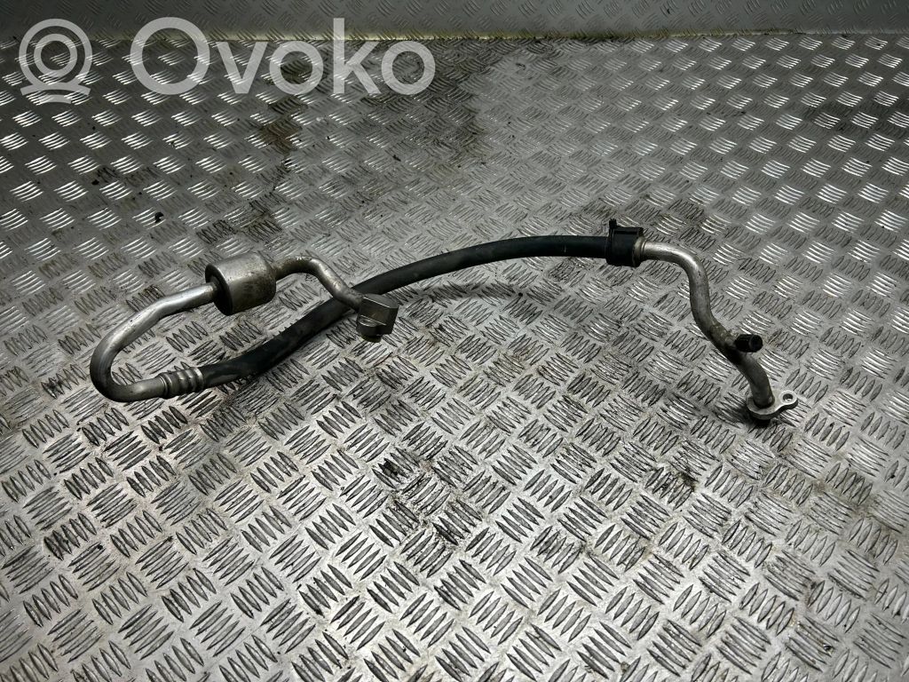 Air conditioning (A/C) pipe/hose