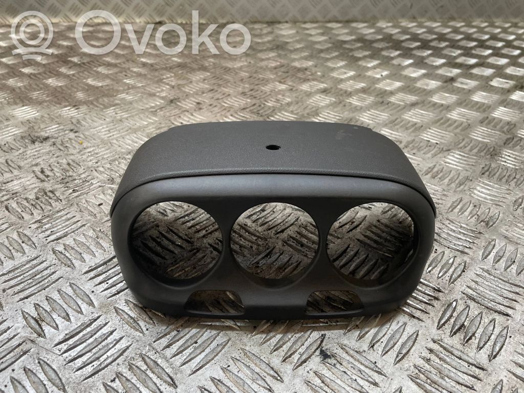 Opel Adam Ramka deski rozdzielczej 