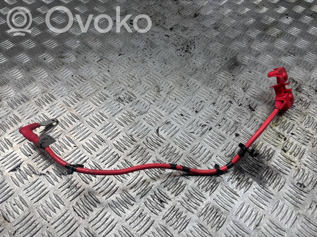 Land Rover Range Rover Velar Pluskaapeli (akku) 
