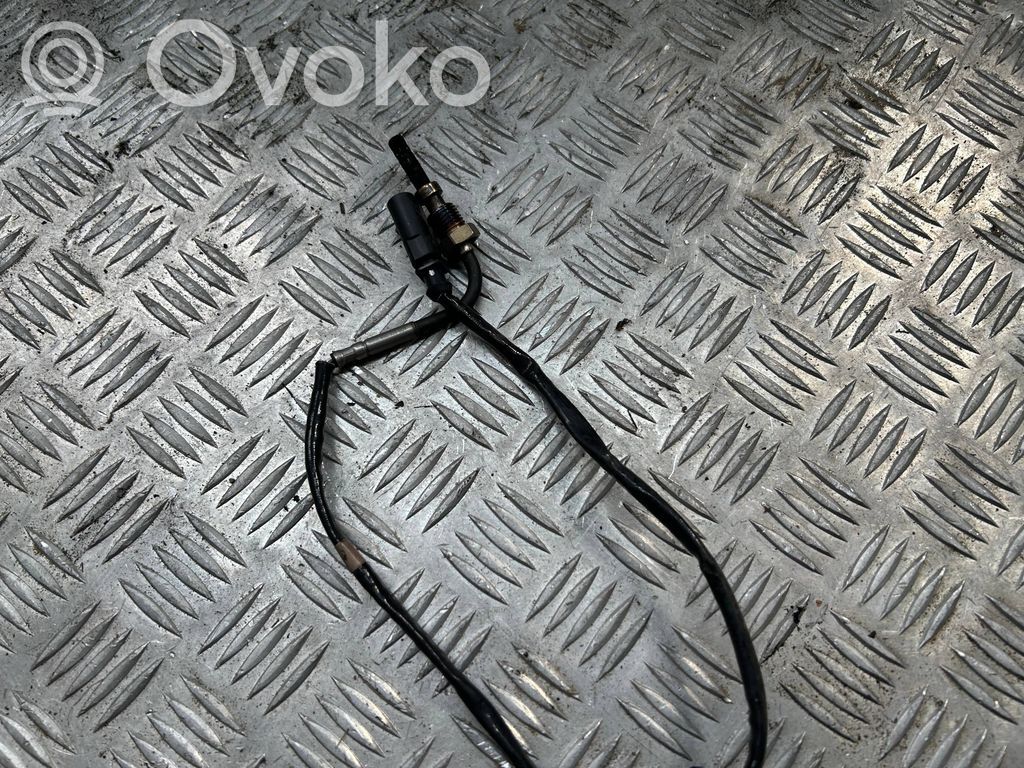 Volkswagen Golf VIII Izplūdes gāzu temperatūras sensors 